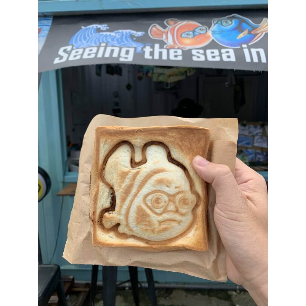 尼莫造型的熱壓吐司